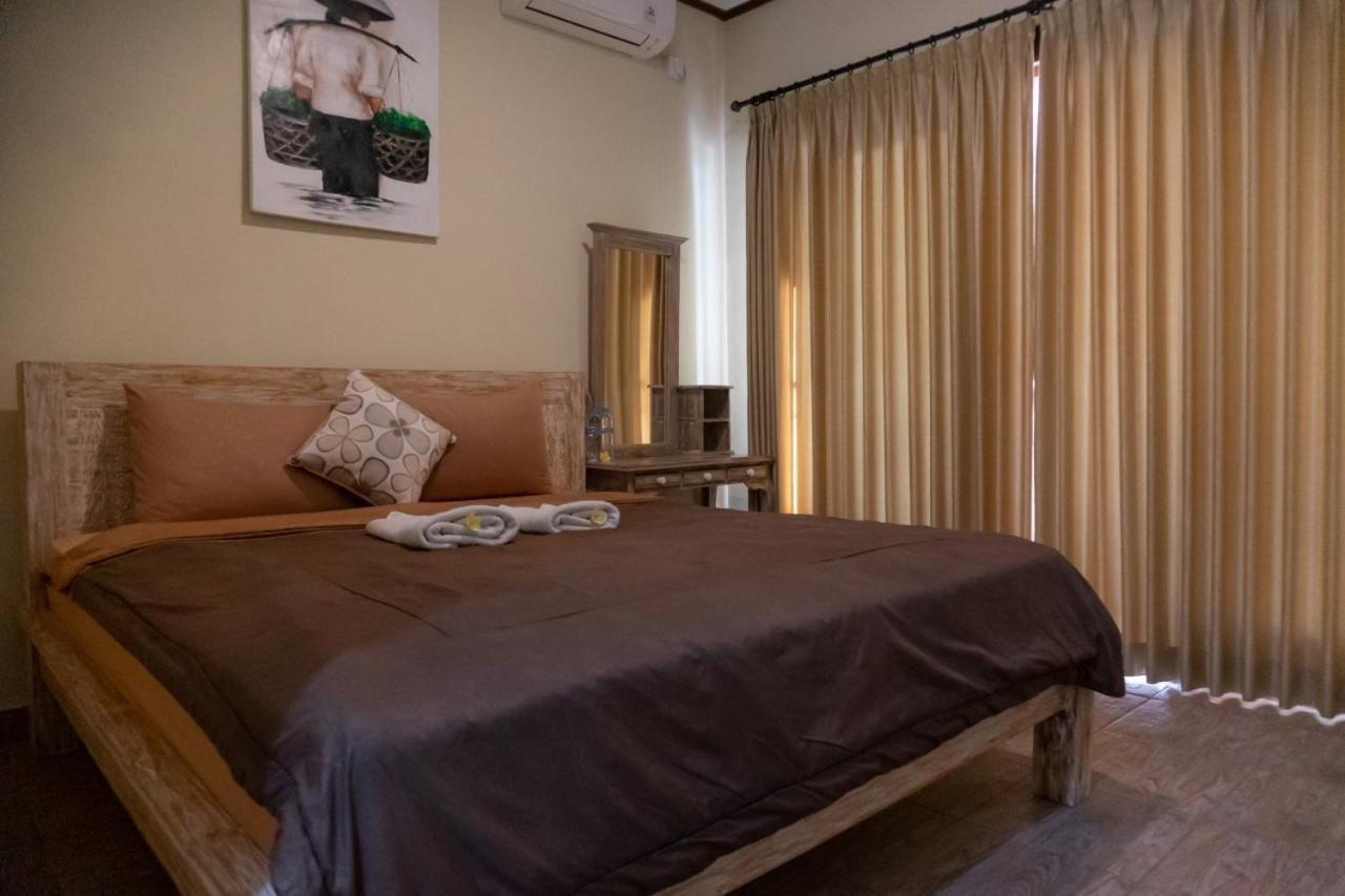 Ika Homestay Canggu  Exterior photo